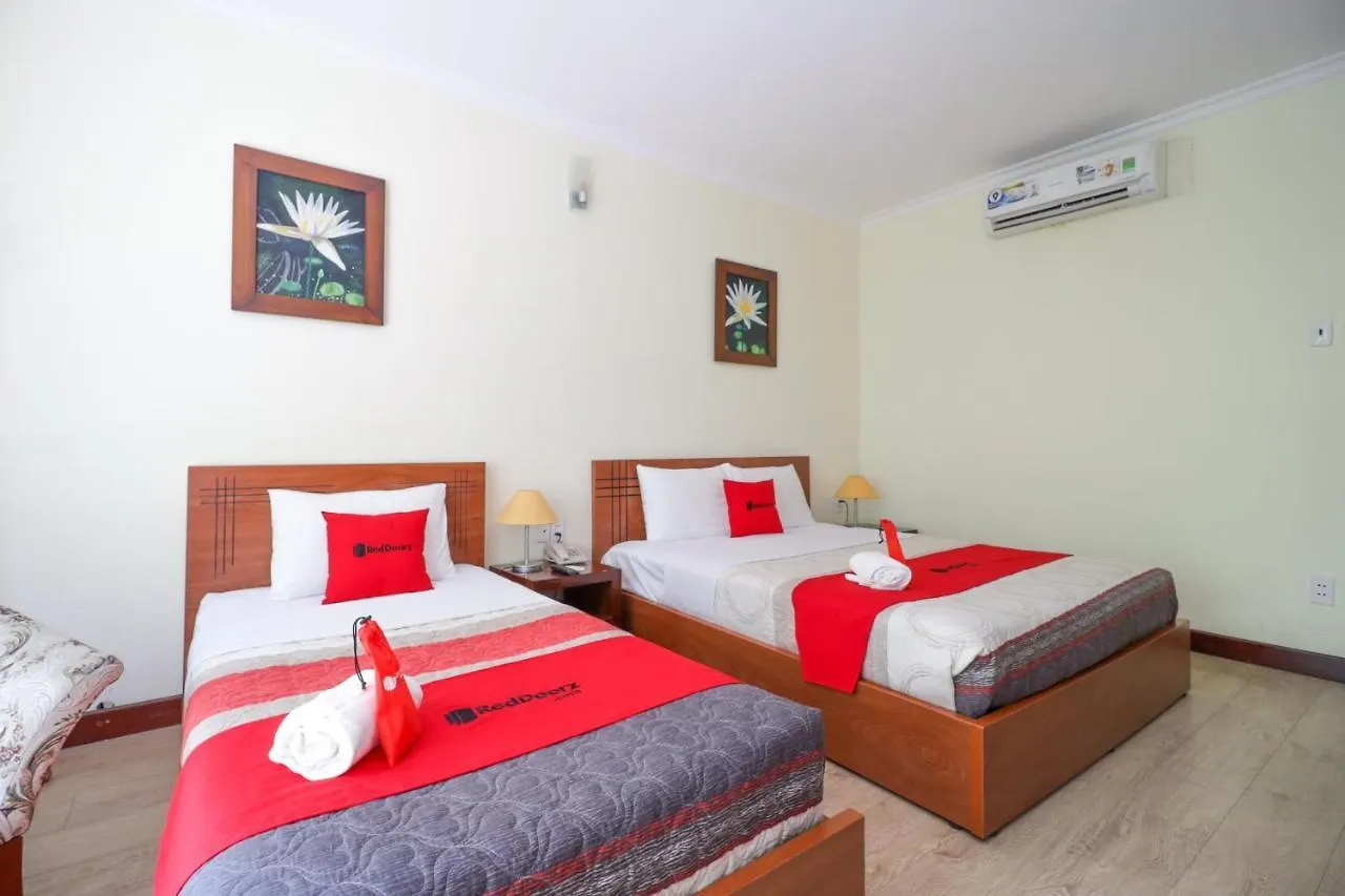 Reddoorz Hoang Ha Hotel Ho Chi Minh City 2*,  Vietnam