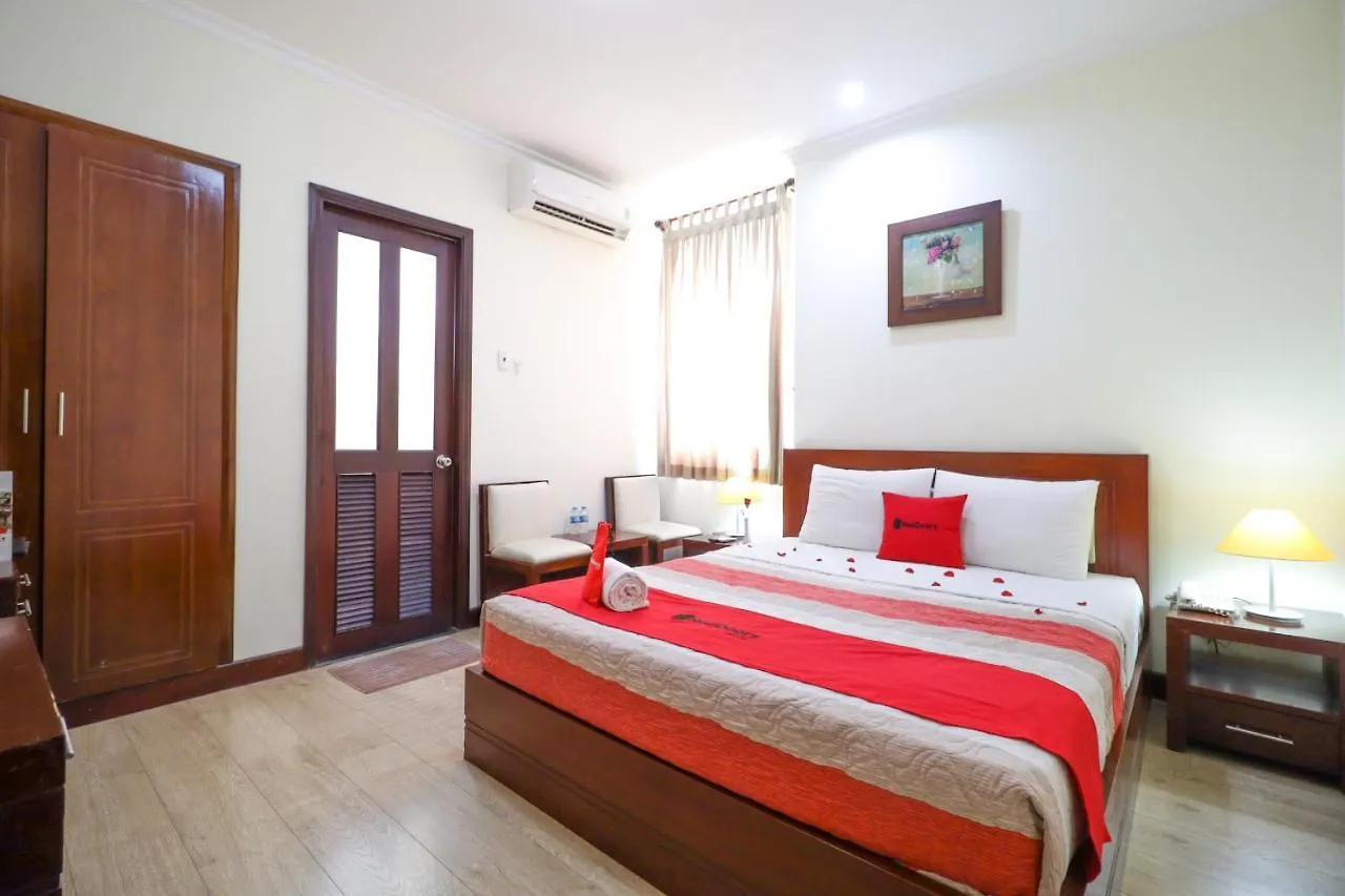 **  Reddoorz Hoang Ha Hotel Ho Chi Minh City Vietnam