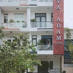 Eva Adam ** Ho Chi Minh-staden